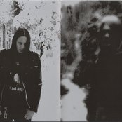 Dark Throne - List pictures