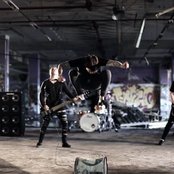 Capture The Crown - List pictures