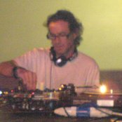 James Lavelle - List pictures