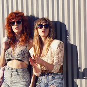 Deap Vally - List pictures