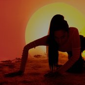 Lafawndah - List pictures