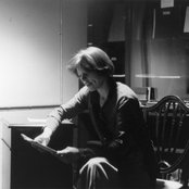 Laurie Anderson - List pictures