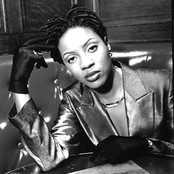 Mc Lyte - List pictures