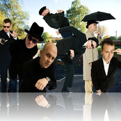 Madness - List pictures