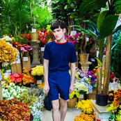 Johnny Aries - List pictures