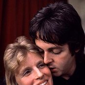 Paul & Linda Mccartney - List pictures
