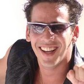 Dayron - List pictures