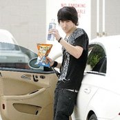 Mitchel Musso - List pictures