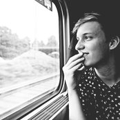 George Ezra - List pictures