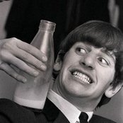 Ringo Starr - List pictures