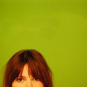 Olivia Broadfield - List pictures