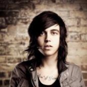 Kellin Quinn - List pictures