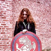 Risha - List pictures