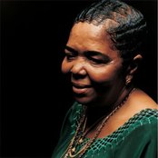 Cesaria Evora - List pictures