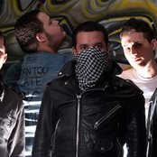 Davila 666 - List pictures