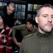 One Minute Silence - List pictures