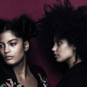 Ibeyi - List pictures