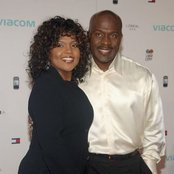 Bebe & Cece Winans - List pictures