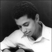 Paulinho Da Viola - List pictures