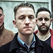 The Amazing Snakeheads - List pictures