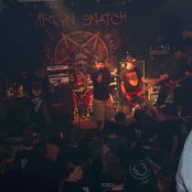 None - List pictures