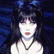 Elvira - List pictures
