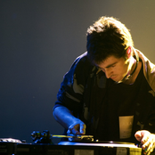 Paul White - List pictures