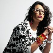 Zaho - List pictures