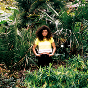 Karen Harding - List pictures