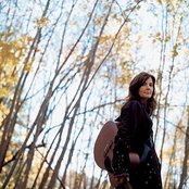 Lori Mckenna - List pictures