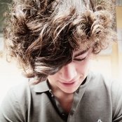 Harry Styles - List pictures