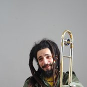 Hornsman Coyote - List pictures