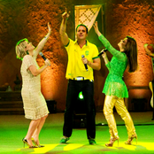 Ministerio De Louvor Diante Do Trono - List pictures