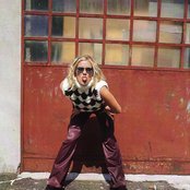 Kim Lukas - List pictures