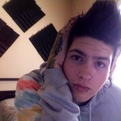 T. Mills - List pictures