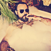 Mr. Flash - List pictures