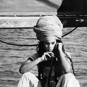 Neneh Cherry - List pictures