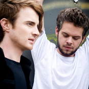 Pnau - List pictures