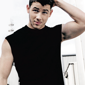 Nick Jonas - List pictures