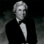 Burt Bacharach - List pictures