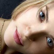 Gemma Hayes - List pictures