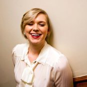 Whitney Wolanin - List pictures