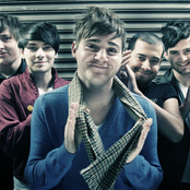 Kids In Glass Houses - List pictures