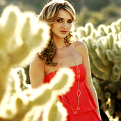 Sarah Darling - List pictures