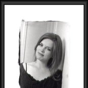 Joy Lynn White - List pictures