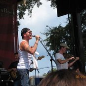 Stoney Larue - List pictures