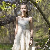 Amanda Mair - List pictures