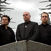 Ikon - List pictures