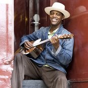 Eric Bibb - List pictures