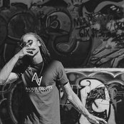 Marty Grimes - List pictures